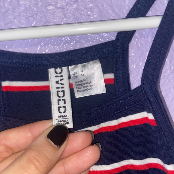 Halter Top - Picture 3 of 3